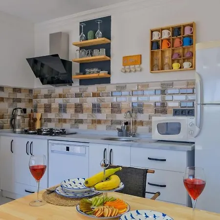 Villa Balayi Villasi, Havuzlu Jakuzili